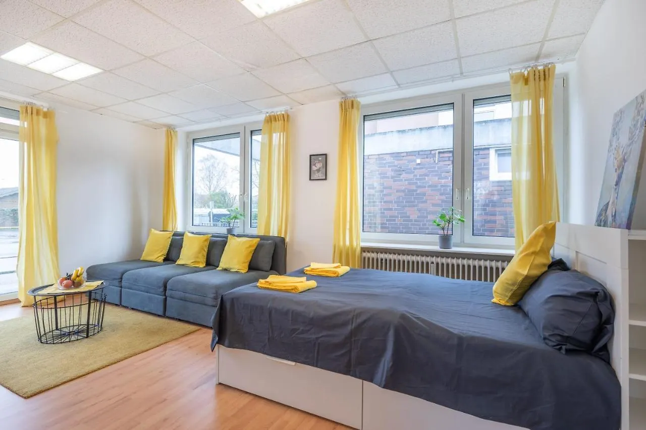 Beautiful Apartment For 9 With 2 Bedroom & Cosy Kitchen Hamburg Deutschland