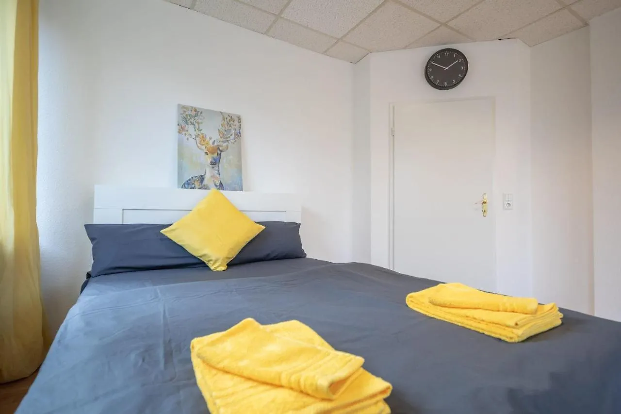 Beautiful Apartment For 9 With 2 Bedroom & Cosy Kitchen Hamburg Deutschland